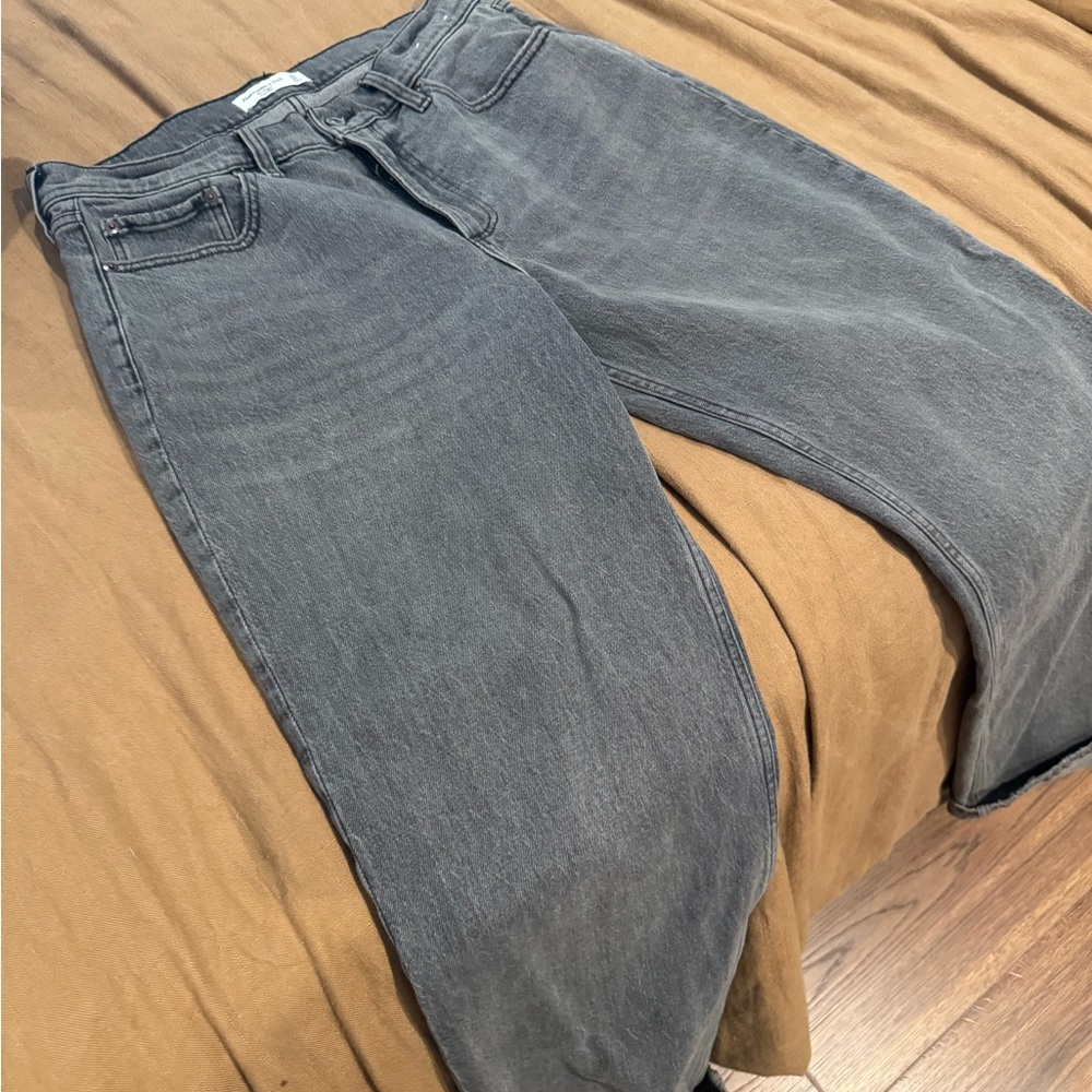 Abercrombie & Fitch Baggy Low Rise Gray Wash Jeans